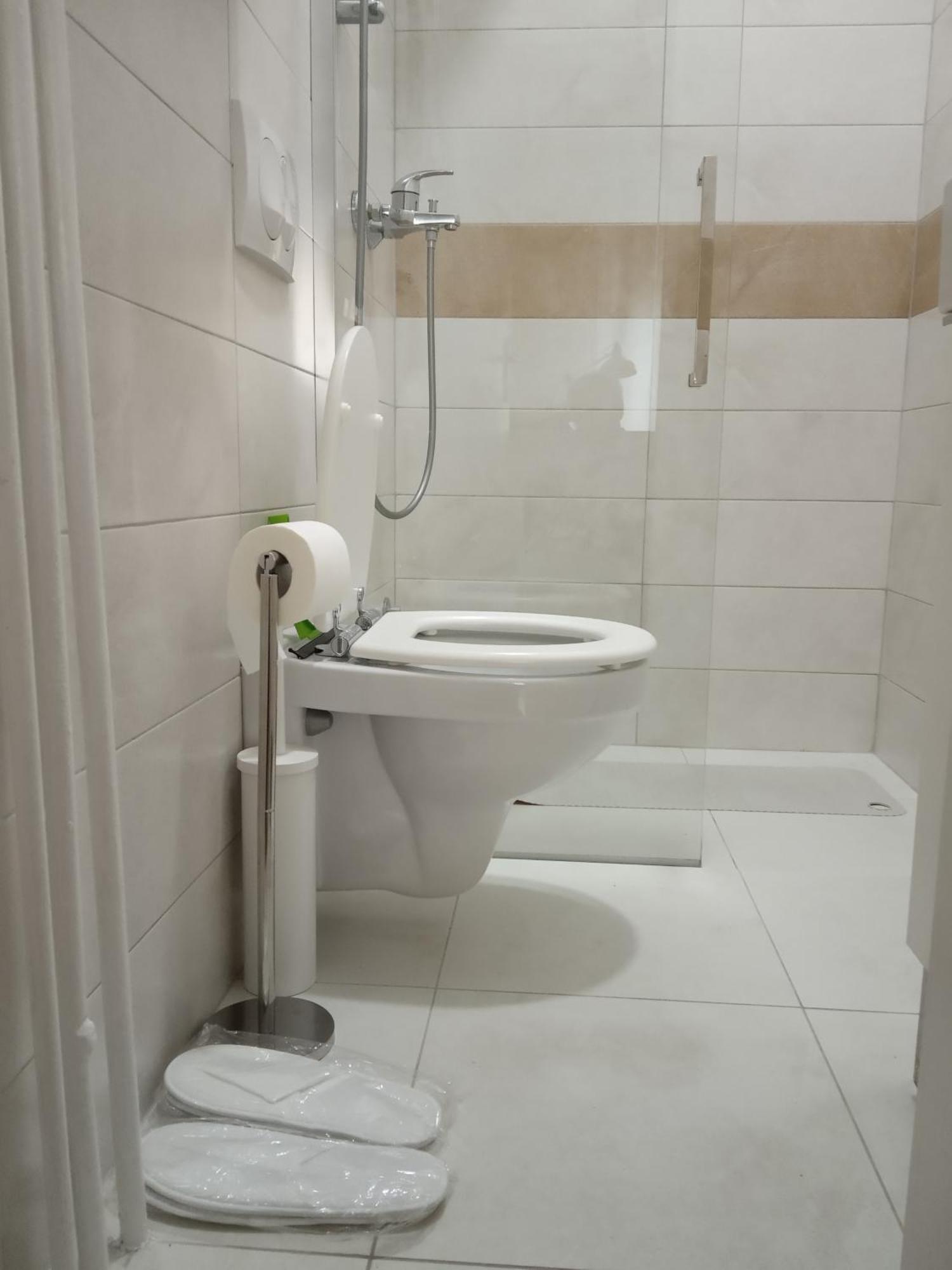 נובי סאד Studio Jasna מראה חיצוני תמונה